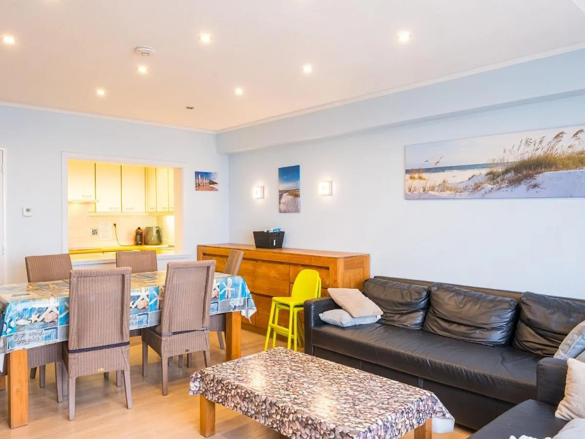 Apartment On The Third Floor For Family Middelkerke