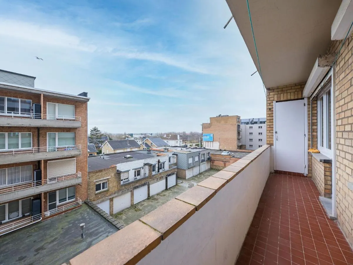 Apartment On The Third Floor For Family Middelkerke