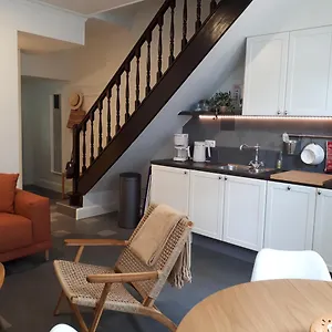 Vakantiehuis Het Koetshuis, Op 50m Zee, Voor 5 Personen, Centrum Westende Bad, Alle Comfort, Middelkerke